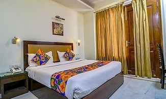 Fabhotel Imperial Inn