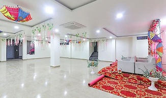 FabHotel The Gahmar Inn