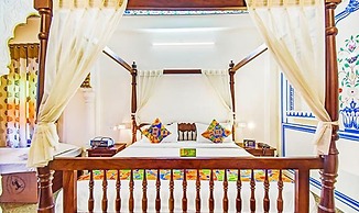 Fabhotel Shree Villas