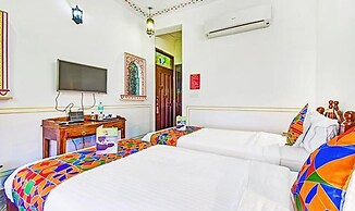 Fabhotel Shree Villas