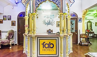 Fabhotel Shree Villas