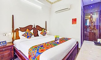 Fabhotel Shree Villas