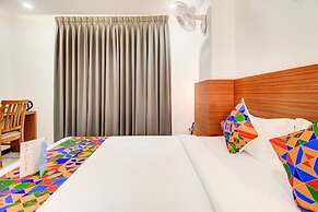 Fabhotel The Royal Suites