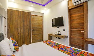 Fabexpress F9 Noida Sector 27