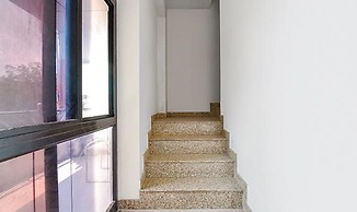 Fabhotel Rushank Residency