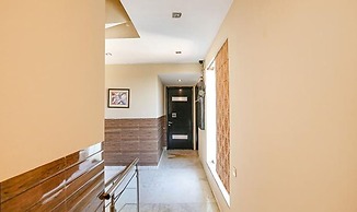 Fabhotel Posh Classic