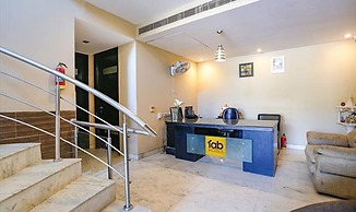 Fabhotel Posh Classic