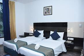 Fabhotel Posh Classic