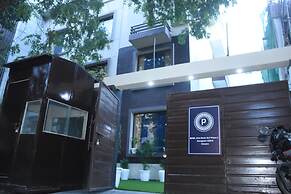 Fabhotel Posh Classic