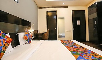 Fabhotel Posh Classic