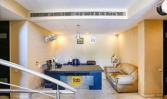 Fabhotel Posh Classic