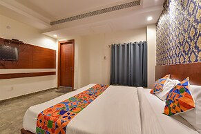 Fabhotel Wind Palace