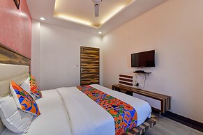 Fabhotel Wind Palace