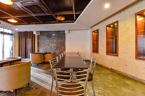 Fabhotel Wind Palace