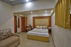 FabHotel Saineel I