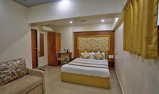 FabHotel Saineel I