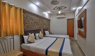 FabHotel Saineel I