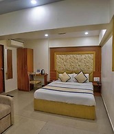FabHotel Saineel I