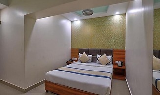 FabHotel Saineel I