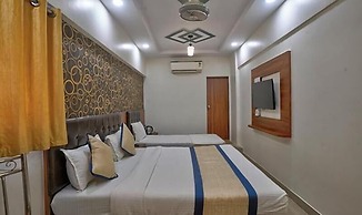 FabHotel Saineel I