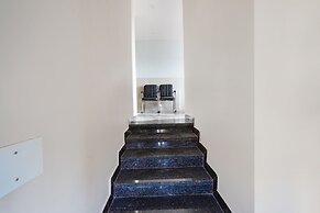 Fabhotel Whitefield Suites