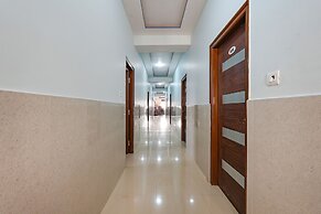 Fabhotel Whitefield Suites