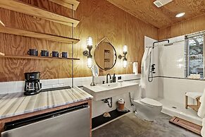 Lazo House - A Riverfront Retreat