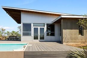 Lazo House - A Riverfront Retreat