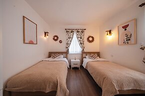 Heros Hotels Bozcaada