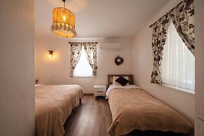 Heros Hotels Bozcaada