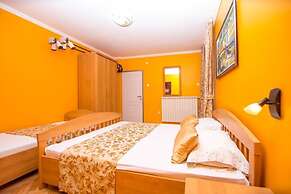ACIKA apartments Rafailovici