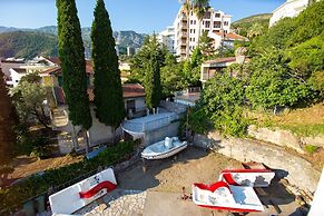 ACIKA apartments Rafailovici
