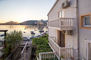 ACIKA apartments Rafailovici