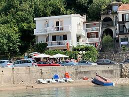 ACIKA apartments Rafailovici