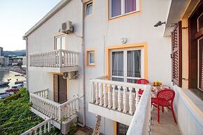 ACIKA apartments Rafailovici