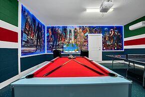 Magical Themed Villa in Windsor Isalnd