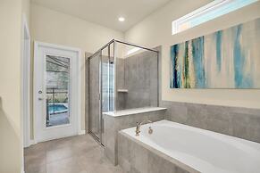 Magical Themed Villa in Windsor Isalnd