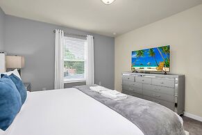 Magical Themed Villa in Windsor Isalnd