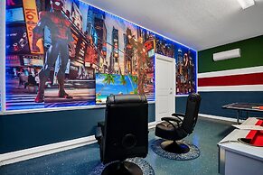 Magical Themed Villa in Windsor Isalnd