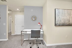 Magical Themed Villa in Windsor Isalnd