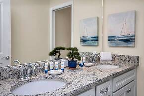 Magical Themed Villa in Windsor Isalnd