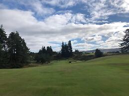 Remarkable 2-bed Apartment in Auchterarder