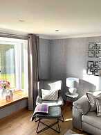 Remarkable 2-bed Apartment in Auchterarder