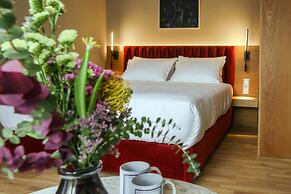 Urban Frame Acropolis