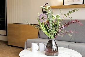 Urban Frame Acropolis