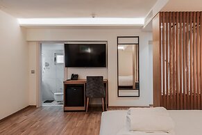 Urban Frame Acropolis