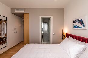 Urban Frame Acropolis