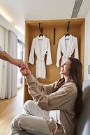 Urban Frame Acropolis