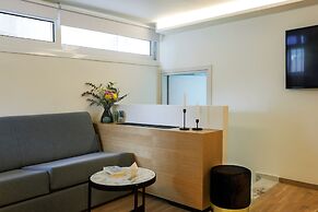 Urban Frame Acropolis