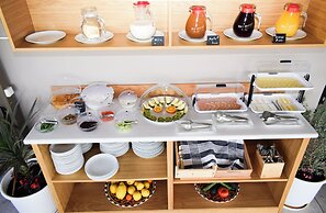 Urban Frame Acropolis